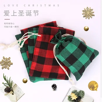 10x14cm Красный Черный Зеленый Черный Решетчатый мешок на шнурке из хлопчатобумажной ткани Решетчатый мешочек для хранения Рождественских подарков Упаковка конфет 10 шт./лот