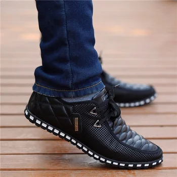2023 Мужская обувь из искусственной кожи, мужская повседневная обувь, дышащие легкие белые кроссовки, обувь для вождения, деловая мужская обувь с острым носком.