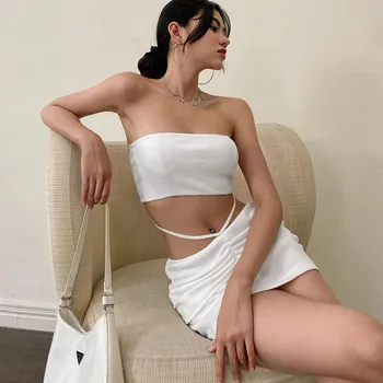 Комплект женской юбки Xingqing, летний белый укороченный топ без бретелек с открытыми плечами и мини-юбка с низкой талией, одежда из двух предметов, клубная одежда