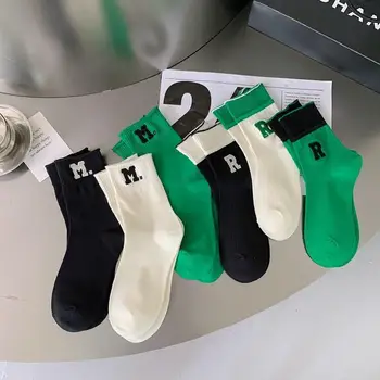 Корейские модные хлопчатобумажные однотонные носки с буквами R M, женские хлопчатобумажные носки свободного цвета с вертикальным рисунком, длинные Женские носки