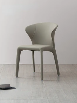 Стул для гостиной, спальни, итальянский минималистичный обеденный стул из высококачественной кожи, дизайнерская модель из воловьей кожи первого слоя, высококачественный серый цвет